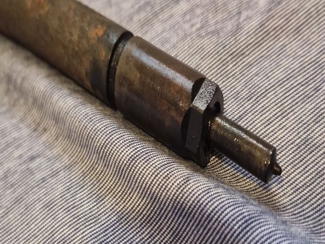 bontott FORD FOCUS C-MAX I Porlasztó (1 db)