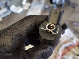 bontott FORD FOCUS C-MAX I Porlasztó (1 db)