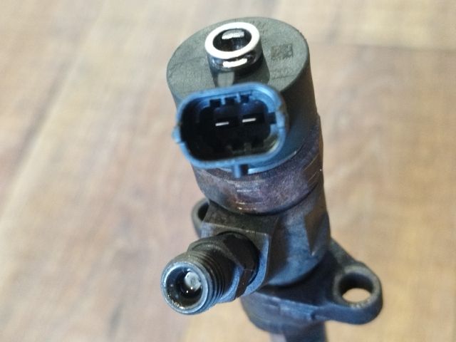 bontott FORD FOCUS C-MAX I Porlasztó (1 db)