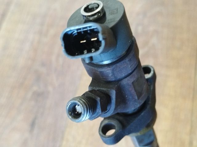 bontott FORD FOCUS C-MAX I Porlasztó (1 db)