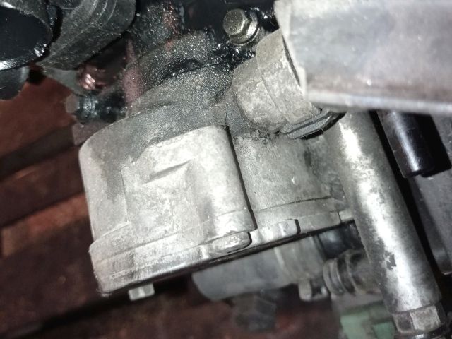 bontott FORD FOCUS C-MAX I Vákumpumpa