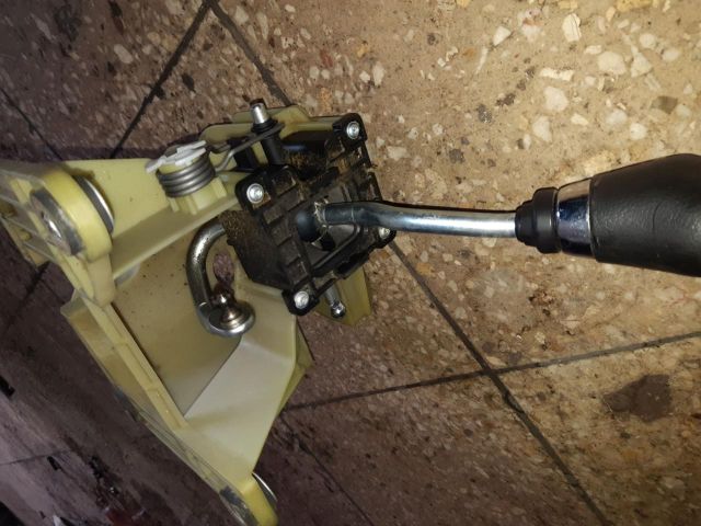 bontott FORD FOCUS C-MAX I Váltó Kulissza