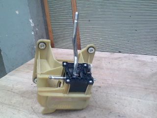 bontott FORD FOCUS C-MAX I Váltó Kulissza