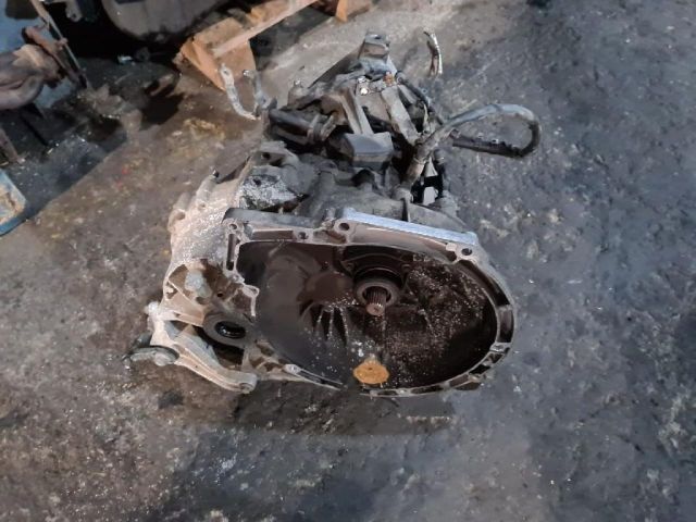 bontott FORD FOCUS C-MAX I Váltó (Mechanikus)