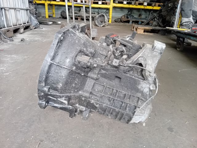 bontott FORD FOCUS C-MAX I Váltó (Mechanikus)