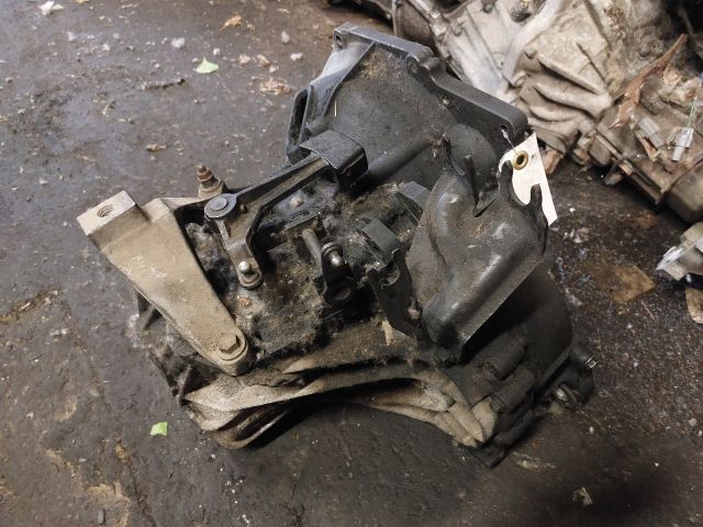 bontott FORD FOCUS C-MAX I Váltó (Mechanikus)