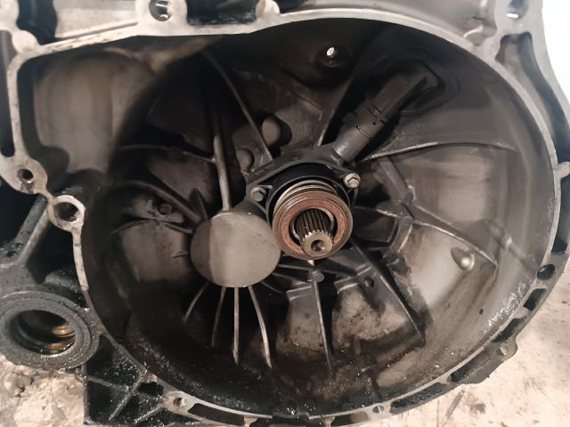 bontott FORD FOCUS C-MAX I Váltó (Mechanikus)