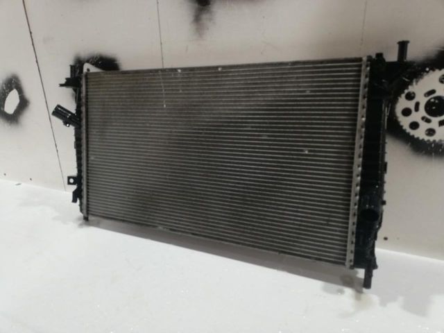 bontott FORD FOCUS C-MAX I Vízhűtő Radiátor (Nem klímás)