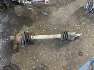 bontott FORD FOCUS C-MAX I Bal Féltengely