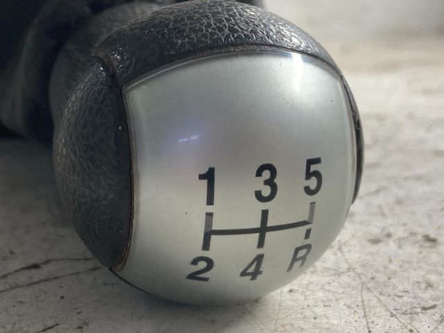 bontott FORD FOCUS C-MAX I Váltókar (Mechanikus)