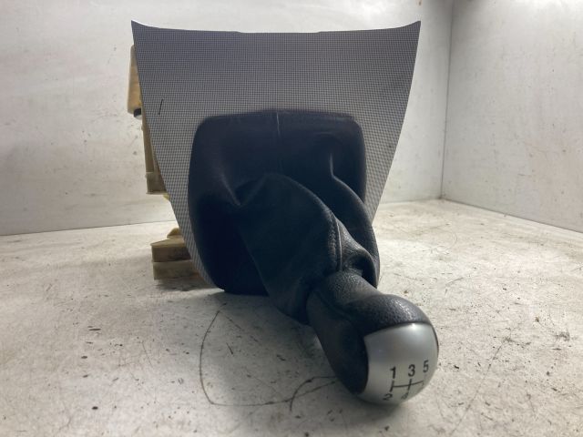 bontott FORD FOCUS C-MAX I Váltókar (Mechanikus)