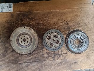 bontott FORD FOCUS C-MAX I Kuplung Szett Lendkerékkel