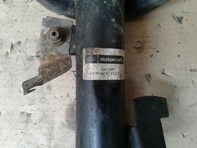 bontott FORD FOCUS C-MAX I Jobb első Gólyaláb (Lengécsillapító, Rugó)