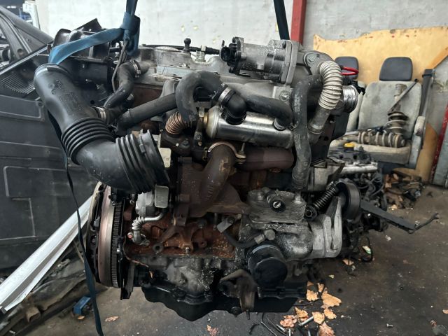 bontott FORD FOCUS C-MAX I Komplett Motor (Segédberendezésekkel)