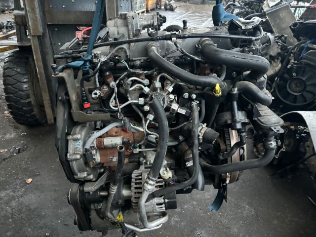 bontott FORD FOCUS C-MAX I Komplett Motor (Segédberendezésekkel)