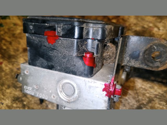 bontott FORD FOCUS C-MAX I ABS Kocka