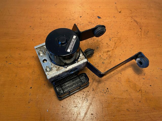 bontott FORD FOCUS C-MAX I ABS Kocka