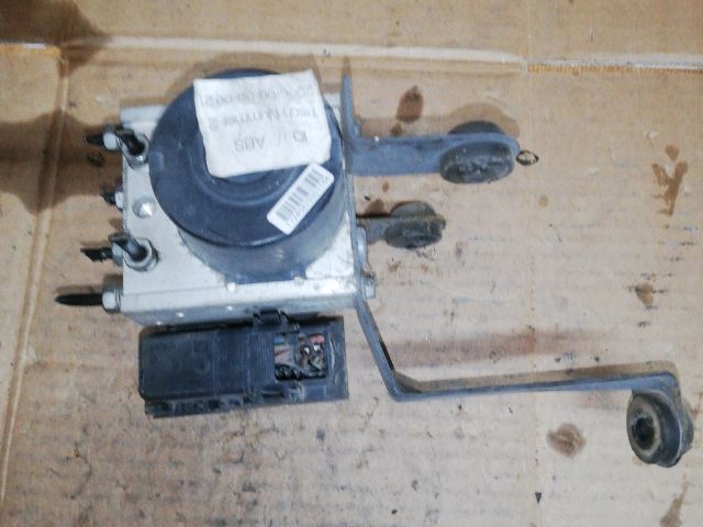 bontott FORD FOCUS C-MAX I ABS Kocka