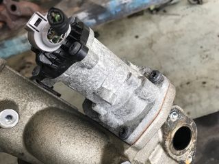 bontott FORD FOCUS C-MAX I Alapjárati Motor