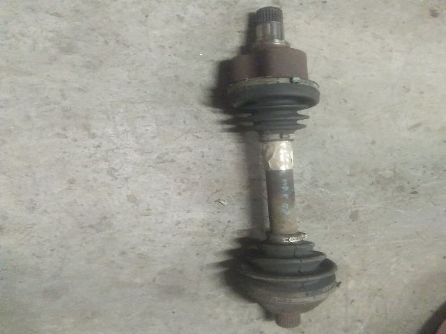 bontott FORD FOCUS C-MAX I Bal Féltengely