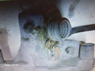 bontott FORD FOCUS C-MAX I Bal hátsó Féknyereg Munkahengerrel