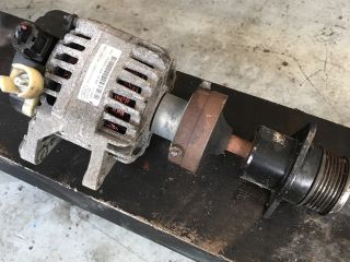 bontott FORD FOCUS C-MAX I Generátor