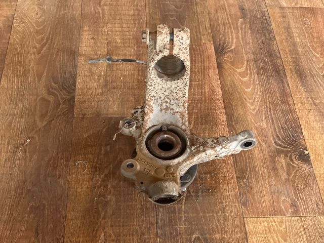 bontott FORD FOCUS C-MAX I Jobb első Csonkállvány Kerékaggyal