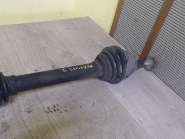 bontott FORD FOCUS C-MAX I Jobb Féltengely