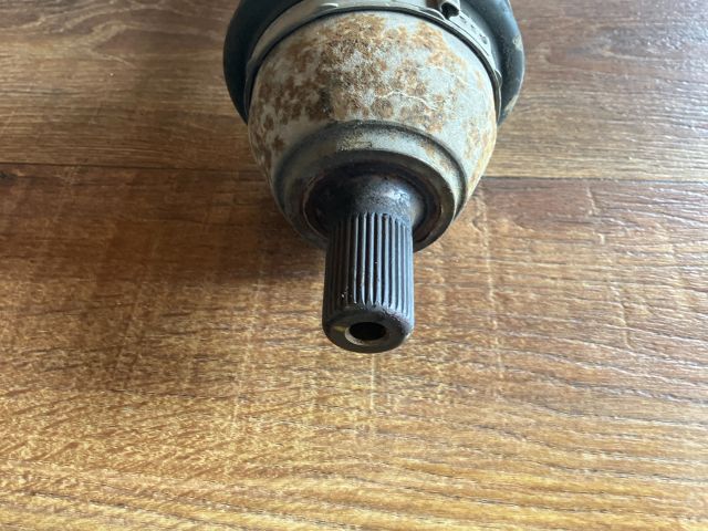 bontott FORD FOCUS C-MAX I Jobb Féltengely