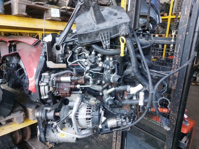 bontott FORD FOCUS C-MAX I Komplett Motor (Segédberendezésekkel)