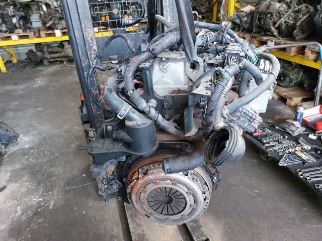 bontott FORD FOCUS C-MAX I Komplett Motor (Segédberendezésekkel)