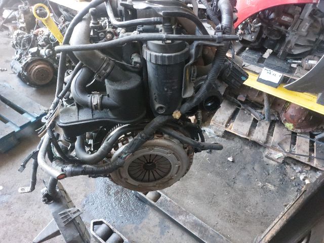 bontott FORD FOCUS C-MAX I Komplett Motor (Segédberendezésekkel)