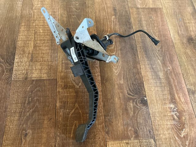 bontott FORD FOCUS C-MAX I Kuplung Pedál