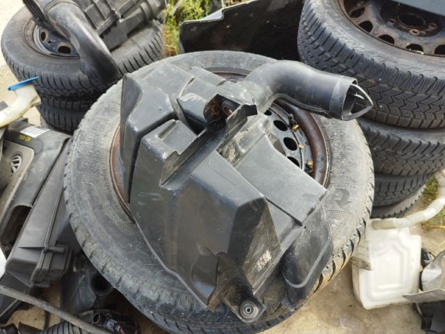 bontott FORD FOCUS C-MAX I Motorvezérlő Doboz (Műanyag)