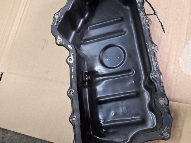 bontott FORD FOCUS C-MAX I Olajteknő