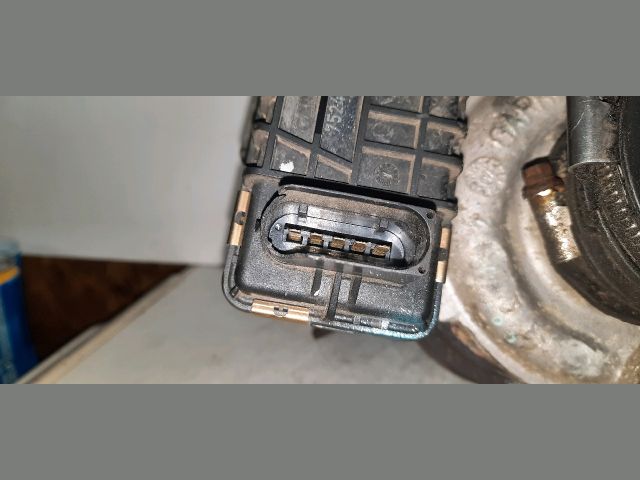 bontott FORD FOCUS C-MAX I Turbó