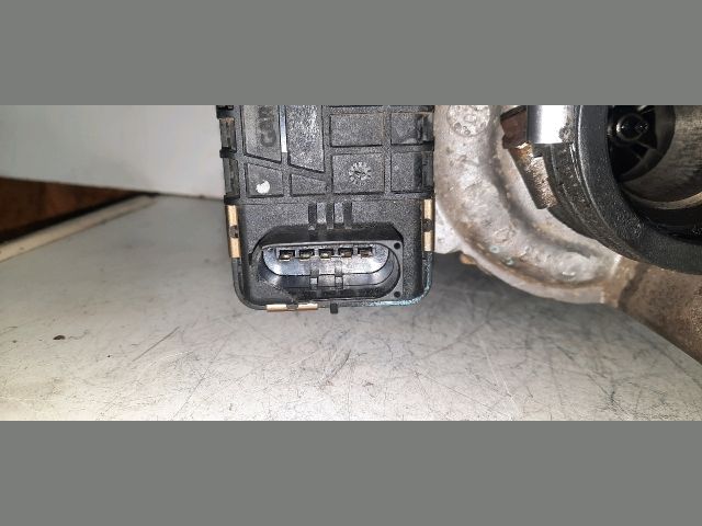 bontott FORD FOCUS C-MAX I Turbó