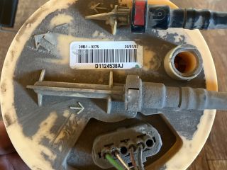 bontott FORD FOCUS C-MAX I Üzemanyagszint Jeladó