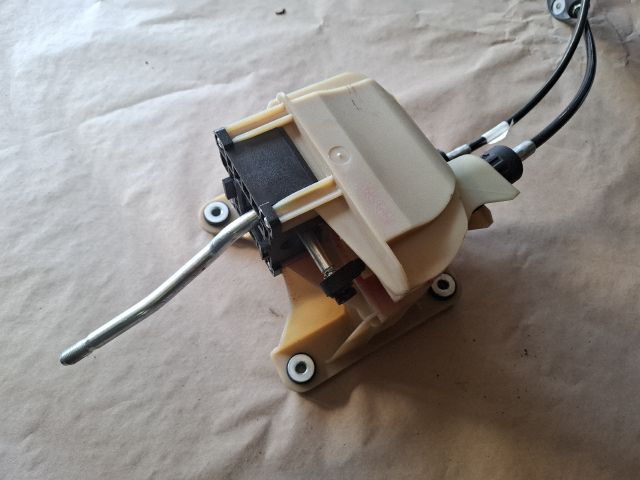 bontott FORD FOCUS C-MAX I Váltó Kulissza