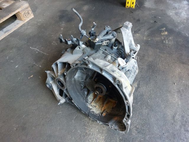 bontott FORD FOCUS C-MAX I Váltó (Mechanikus)