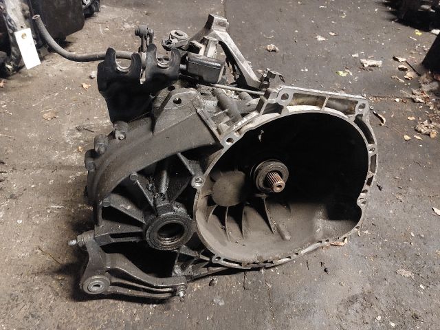 bontott FORD FOCUS C-MAX I Váltó (Mechanikus)