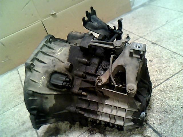 bontott FORD FOCUS C-MAX I Váltó (Mechanikus)