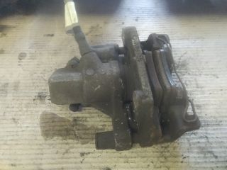 bontott FORD FOCUS C-MAX I Bal hátsó Féknyereg Munkahengerrel