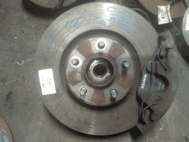 bontott FORD FOCUS C-MAX I Jobb első Csonkállvány Kerékaggyal