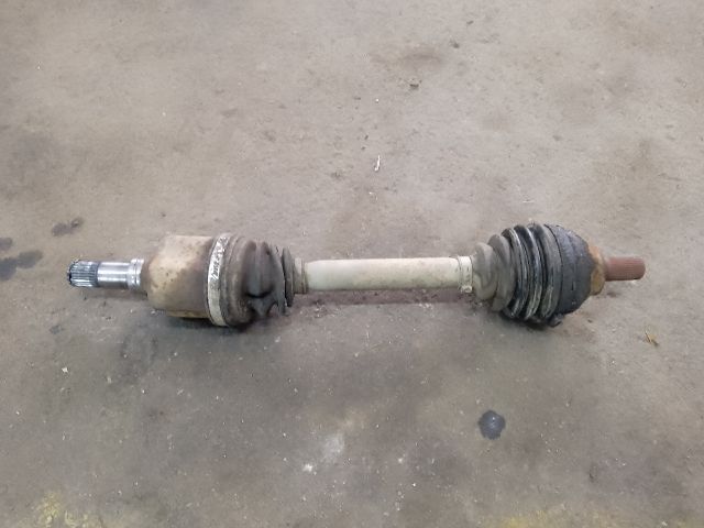 bontott FORD FOCUS C-MAX I Bal Féltengely