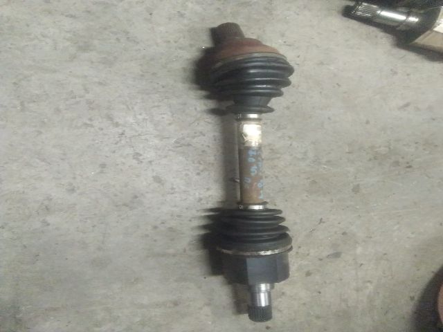 bontott FORD FOCUS C-MAX I Bal Féltengely