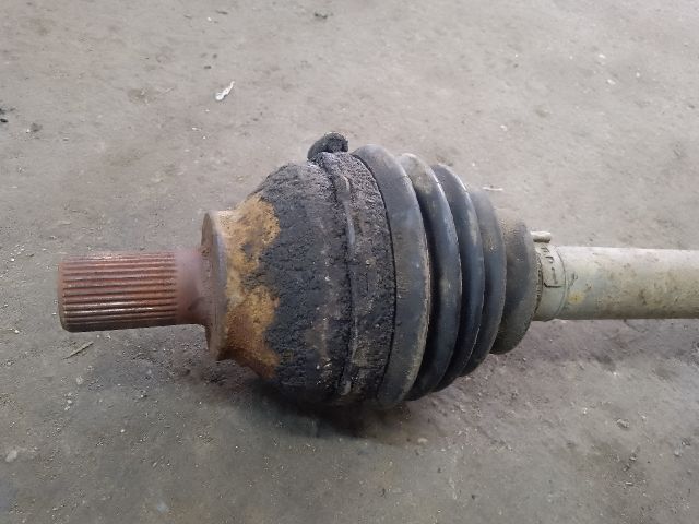 bontott FORD FOCUS C-MAX I Bal Féltengely