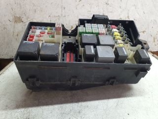 bontott FORD FOCUS C-MAX I Biztosítéktábla Motortér