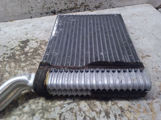 bontott FORD FOCUS C-MAX I Fűtőradiátor