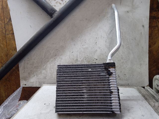 bontott FORD FOCUS C-MAX I Fűtőradiátor